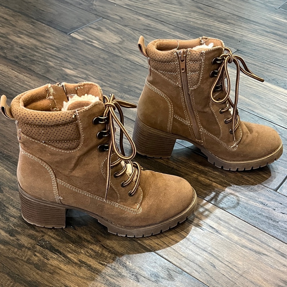 Jellypop Brown Lace Up Boots - Picture 5 of 8